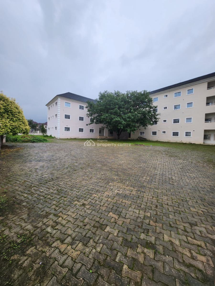 Beautiful & Luxurious 32 Units of 2 Bedroom  Apartment & 4 Units 1 Bed, Diplomatic Zone, Katampe Extension, Katampe, Abuja, Flat / Apartment for Sale