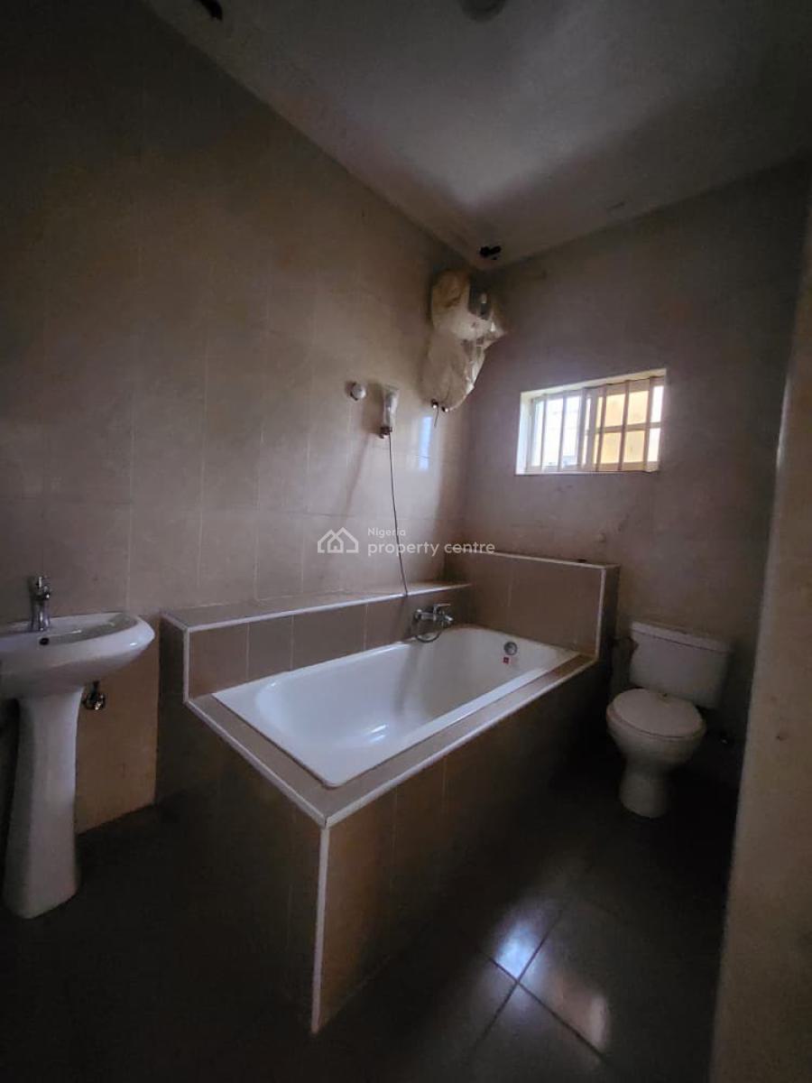 Beautiful & Luxurious 32 Units of 2 Bedroom  Apartment & 4 Units 1 Bed, Diplomatic Zone, Katampe Extension, Katampe, Abuja, Flat / Apartment for Sale