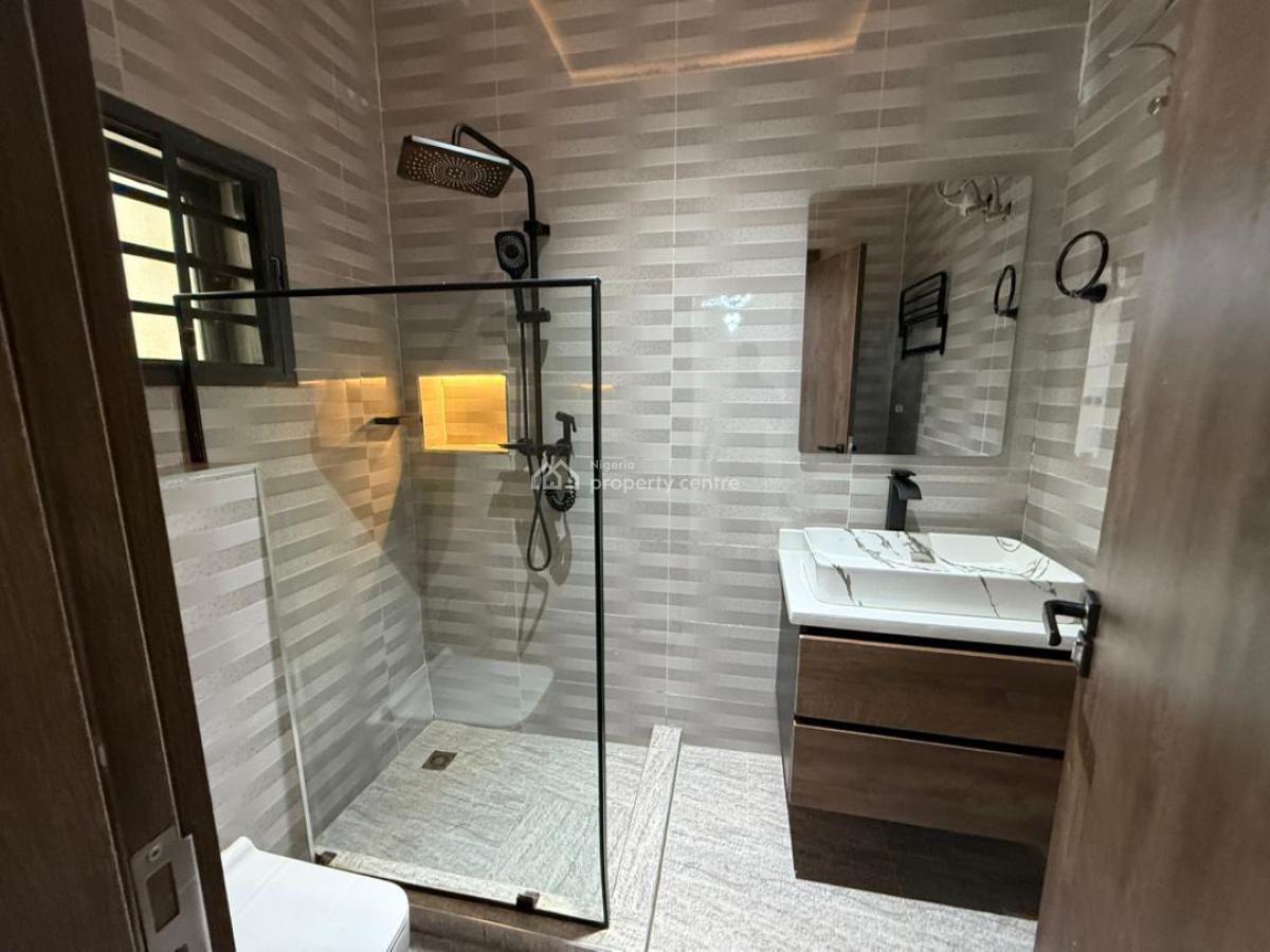 Magnificent 3 Bedrooms Spacious Apartment, Serene Vicinity, Serene Neighborhood, Inside a Gated Community, Mabushi, Abuja, Flat / Apartment for Sale