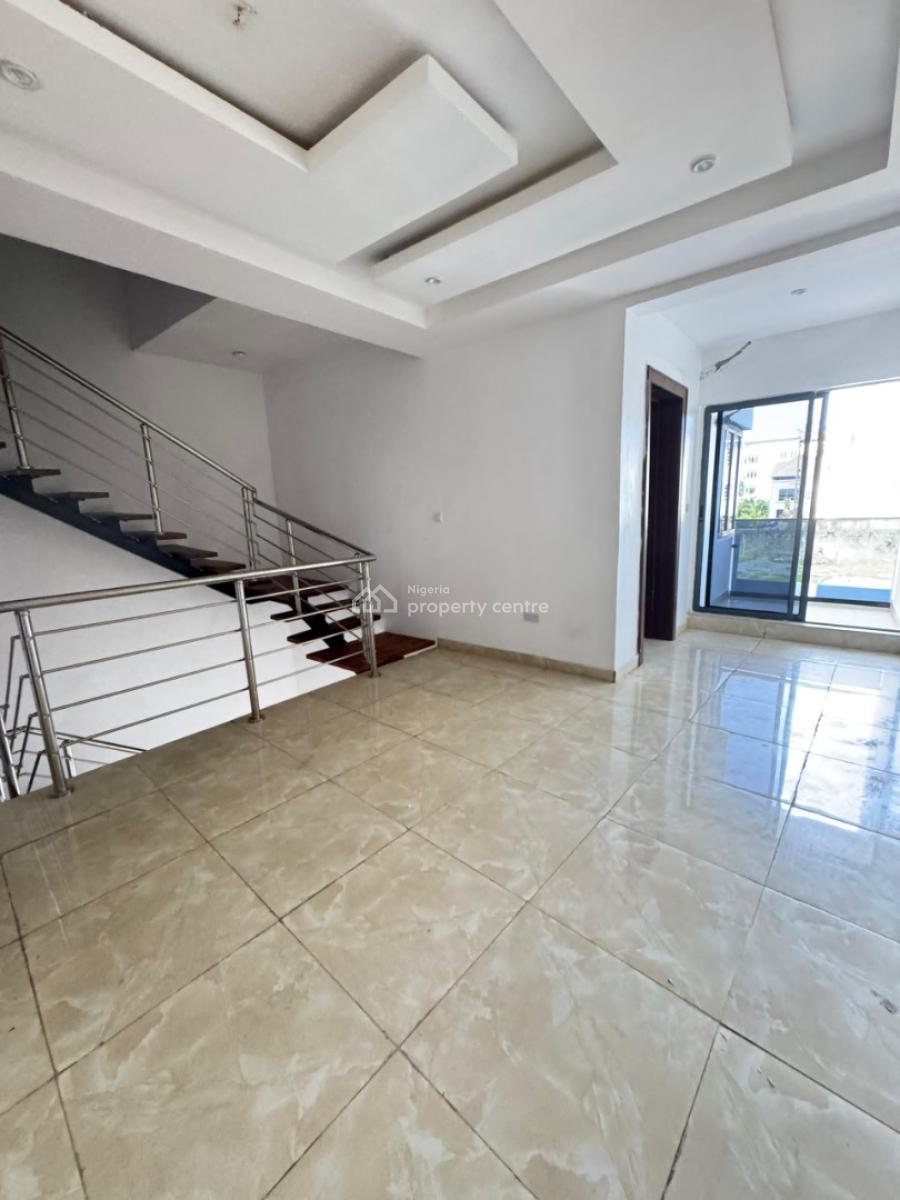 Spaciously Designed Duplex in Serene Environment, Lekki Phase1, Lekki Phase 1, Lekki, Lagos, Terraced Duplex for Rent