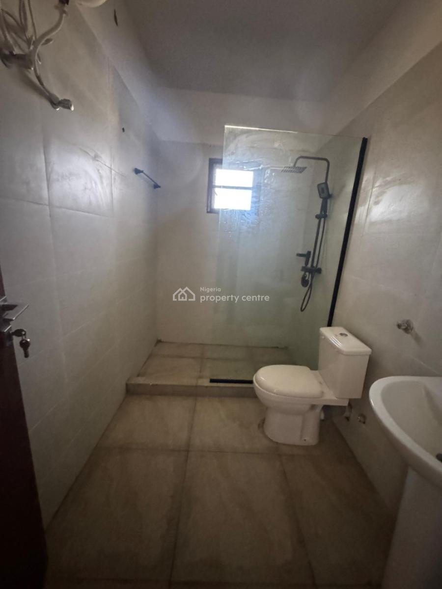 Spaciously Designed Duplex in Serene Environment, Lekki Phase1, Lekki Phase 1, Lekki, Lagos, Terraced Duplex for Rent
