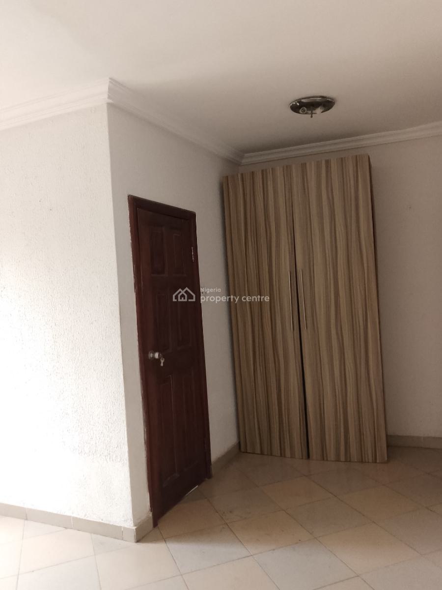 Spacious 3bedroom Terrace Duplex, Ilaje Mobile Road, Ajah, Lagos, Terraced Duplex for Rent