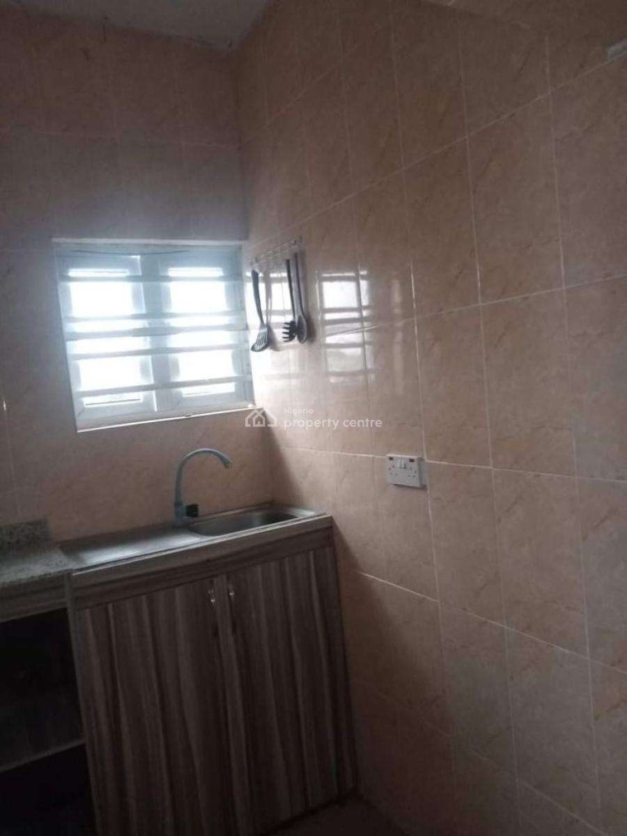 Luxury Mini Flat, Gra Phase 1, Magodo, Lagos, Mini Flat (room and Parlour) for Rent