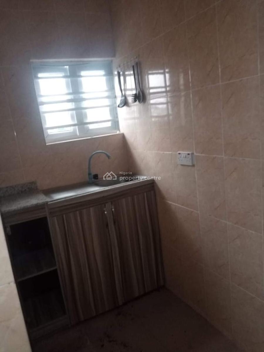 Luxury Mini Flat, Gra Phase 1, Magodo, Lagos, Mini Flat (room and Parlour) for Rent