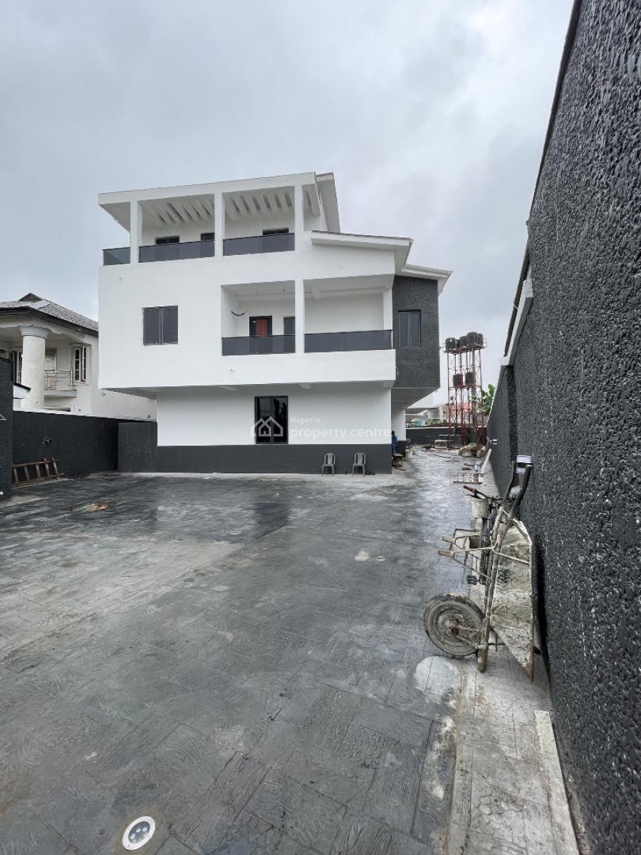 Very Spacious 4 Bedroom Terrace Duplex with Bq., Surulere, Surulere, Lagos, Terraced Duplex for Sale