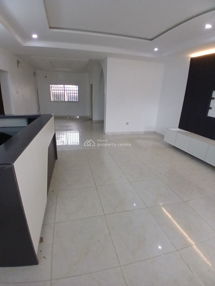 3 Bedroom Flat( Used As Office Space), Wuye, Abuja, Flat / Apartment for Rent