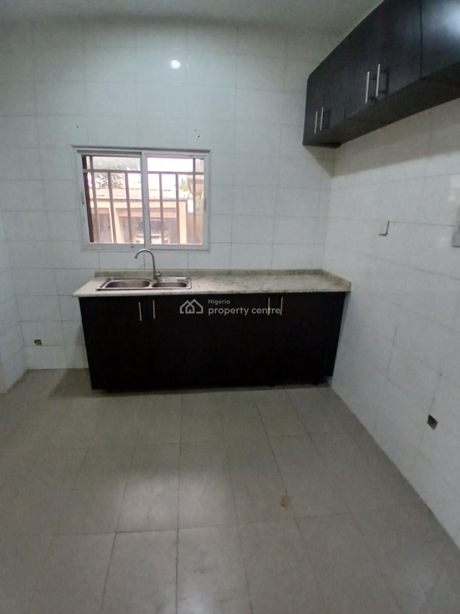 3 Bedroom Flat( Used As Office Space), Wuye, Abuja, Flat / Apartment for Rent