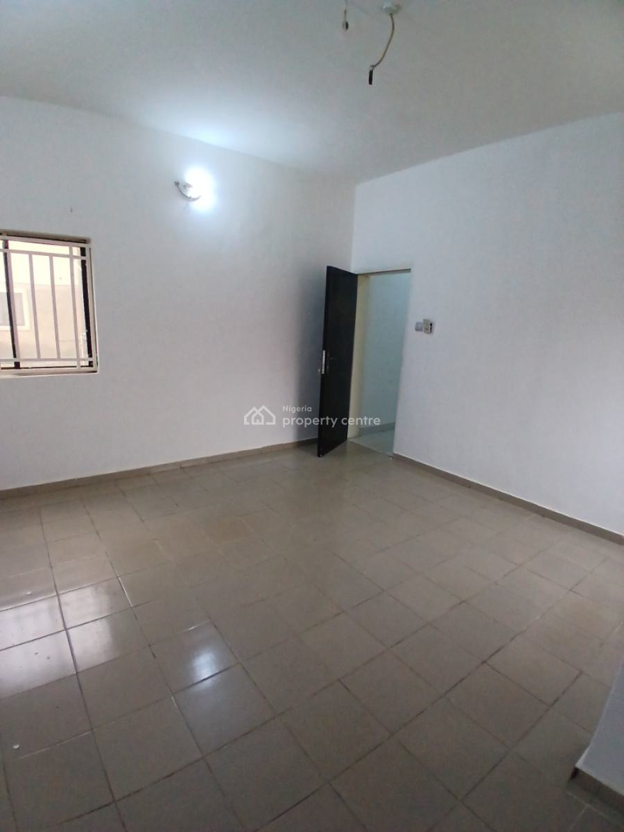 3 Bedroom Flat( Used As Office Space), Wuye, Abuja, Flat / Apartment for Rent