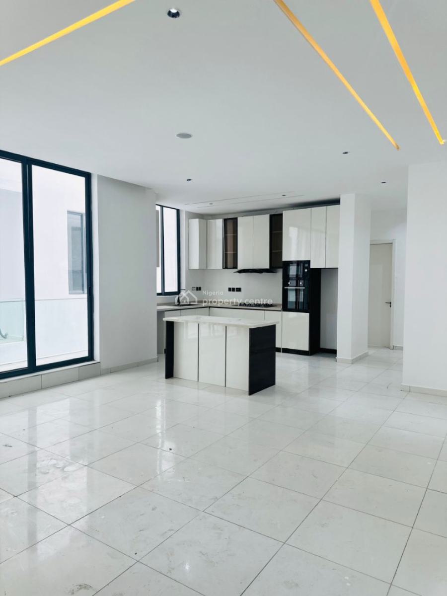 Well Built 2 Bedroom Apartment with Gym and Swimming Pool, Oniru, Victoria Island (vi), Lagos, Flat / Apartment for Sale