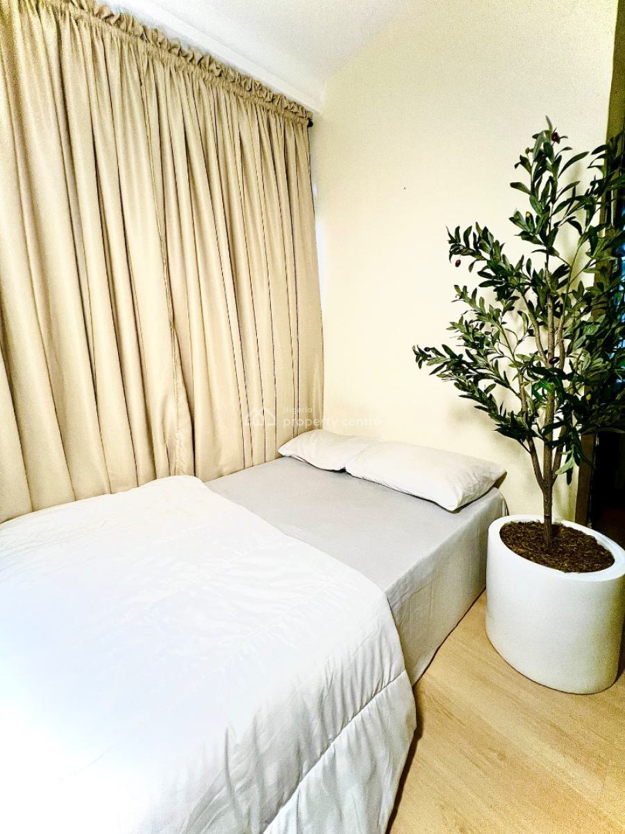 Bright & Furnished Self-contain, Victoria Island (vi), Lagos, Self Contain (single Rooms) Short Let