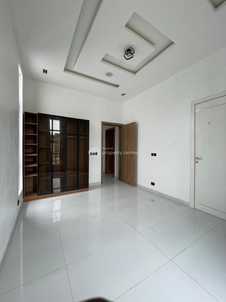 Chevron Lekki Luxurious Duplex with Cinema & Swimming Pool*, Chevron Lekki, Lekki, Lagos, Detached Duplex for Sale
