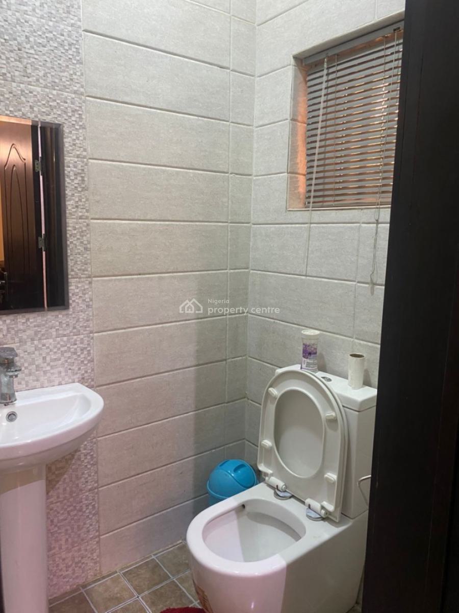 Well-lit Unfurnished 3 Bedrooms Apartment with Unique Features, Off Aso Street, Parkview, Ikoyi, Lagos, Flat / Apartment for Rent