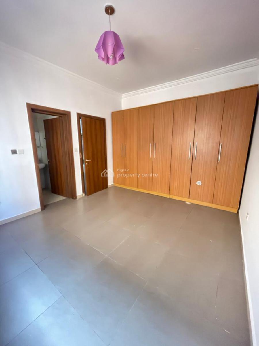 3 Bedrooms Flat with Bq, Off Remi Olowude, Lekki Phase 1, Lekki, Lagos, Flat / Apartment for Rent