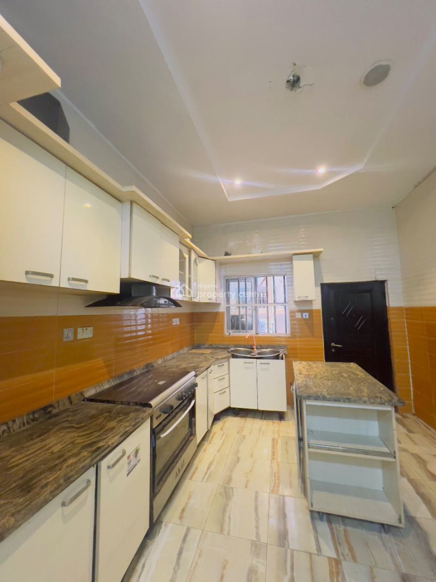 Standard 4bedroom Detached Duplex with Bq, Chevron, Lekki, Lagos, Detached Duplex for Rent