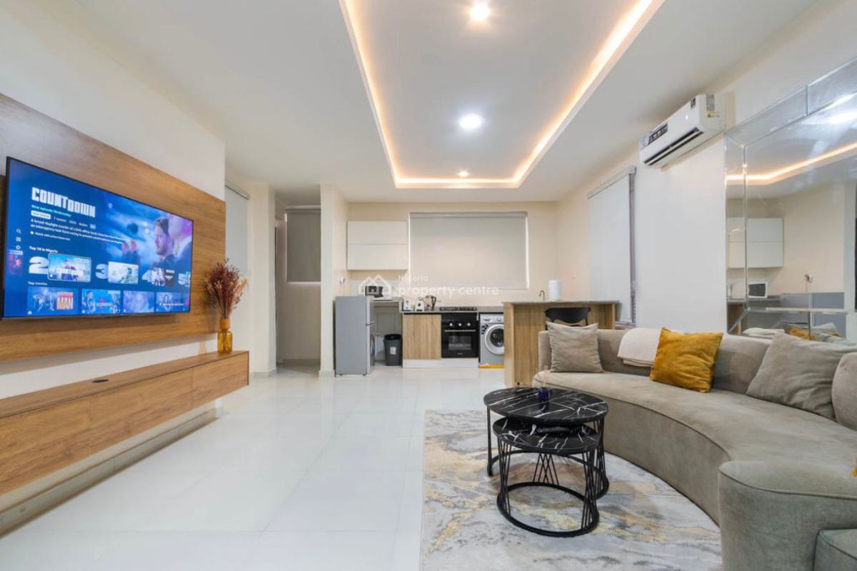 Luxury One Bedroom Apartment, Lekki Phase 1, Lekki, Lagos, Flat / Apartment Short Let