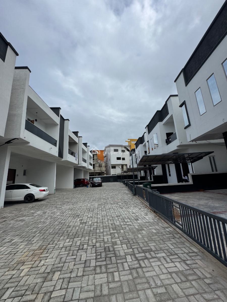 Newly Built Luxurious Sweet 4 Bedroom Duplex Fully Detached with Bq, Orchid Road Lekki, Lekki, Lagos, Detached Duplex for Rent