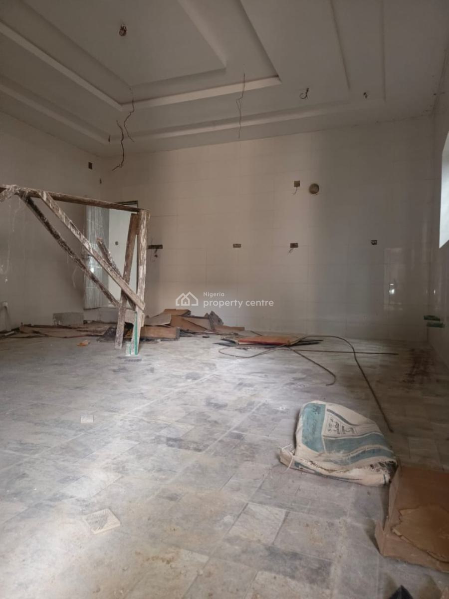 4 Bedroom Fully Detached Duplex with a Room Self Contained Bq, Engineer Lere Adigun Gra Next to Bcos, Bashorun, Ibadan, Oyo, Detached Duplex for Sale