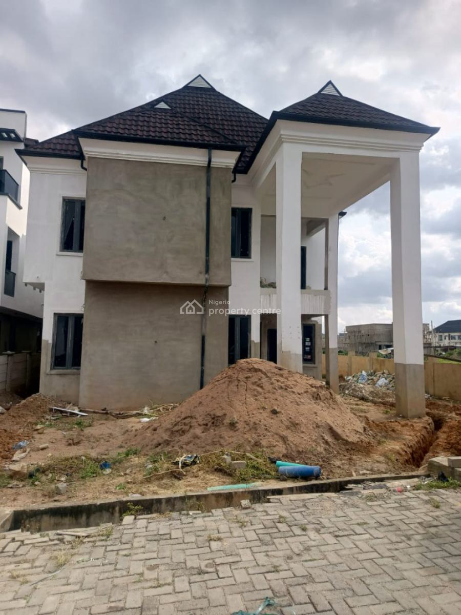 4 Bedroom Fully Detached Duplex with a Room Self Contained Bq, Engineer Lere Adigun Gra Next to Bcos, Bashorun, Ibadan, Oyo, Detached Duplex for Sale