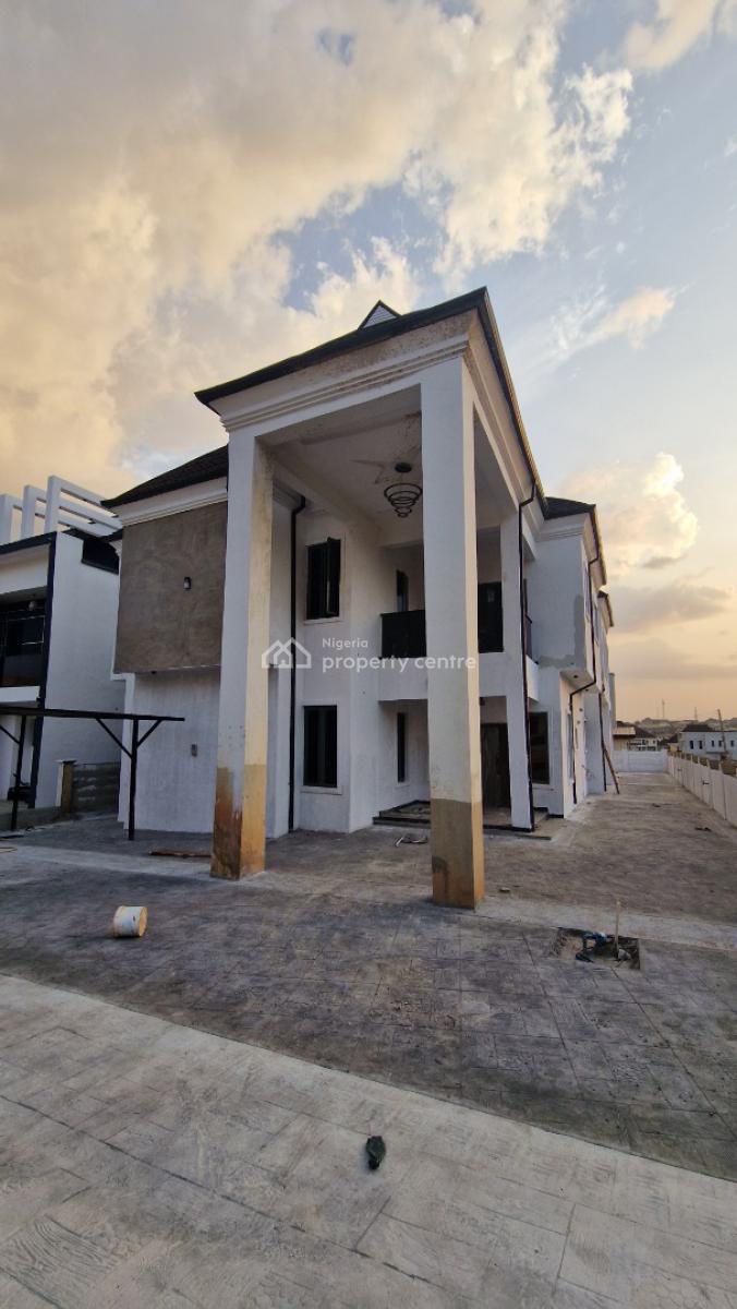 4 Bedrooms Fully Detached Duplex with a Room Self Contained Bq, Engineer Lere Adigun Gra, Next to Bcos, Bashorun, Ibadan, Oyo, Detached Duplex for Sale