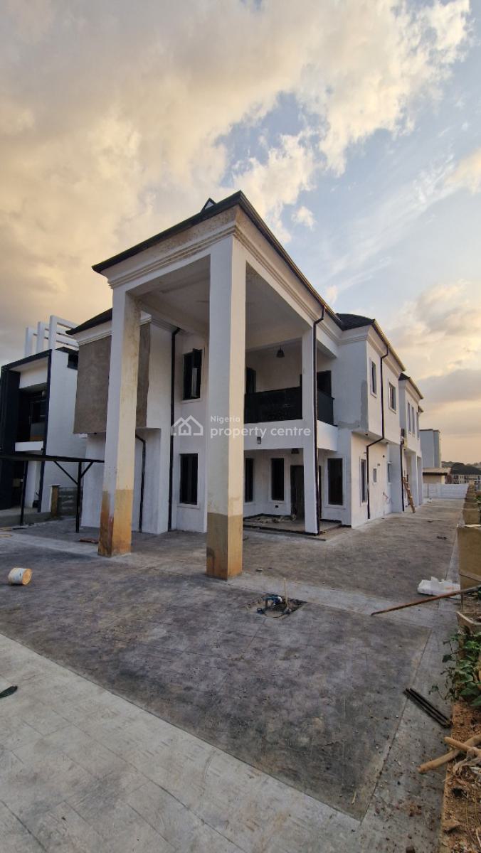 4 Bedrooms Fully Detached Duplex with a Room Self Contained Bq, Engineer Lere Adigun Gra, Next to Bcos, Bashorun, Ibadan, Oyo, Detached Duplex for Sale