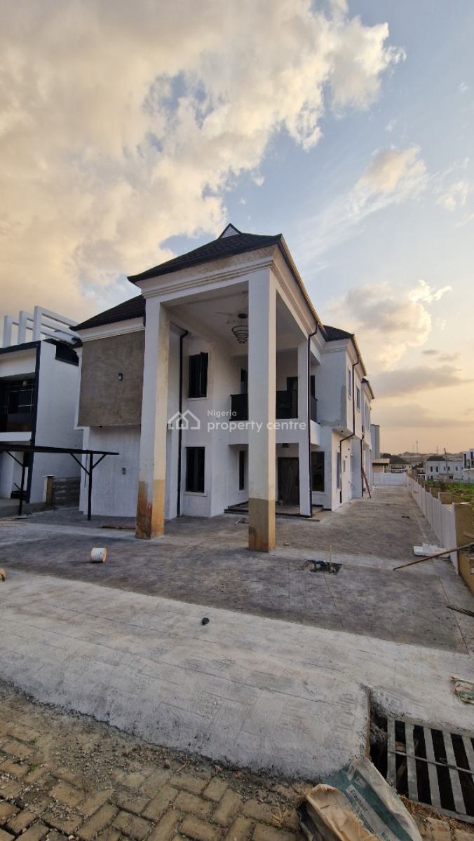 4 Bedrooms Fully Detached Duplex with a Room Self Contained Bq, Engineer Lere Adigun Gra, Next to Bcos, Bashorun, Ibadan, Oyo, Detached Duplex for Sale