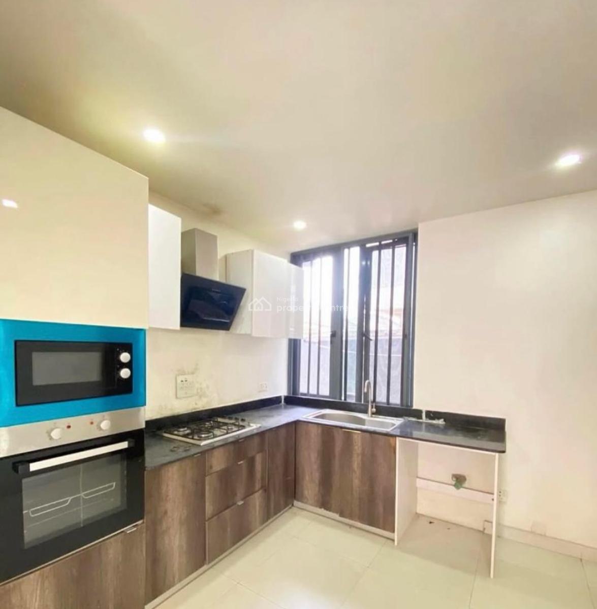2-bedroom Maisonette, Lekki Phase 1, Lekki, Lagos, House for Rent