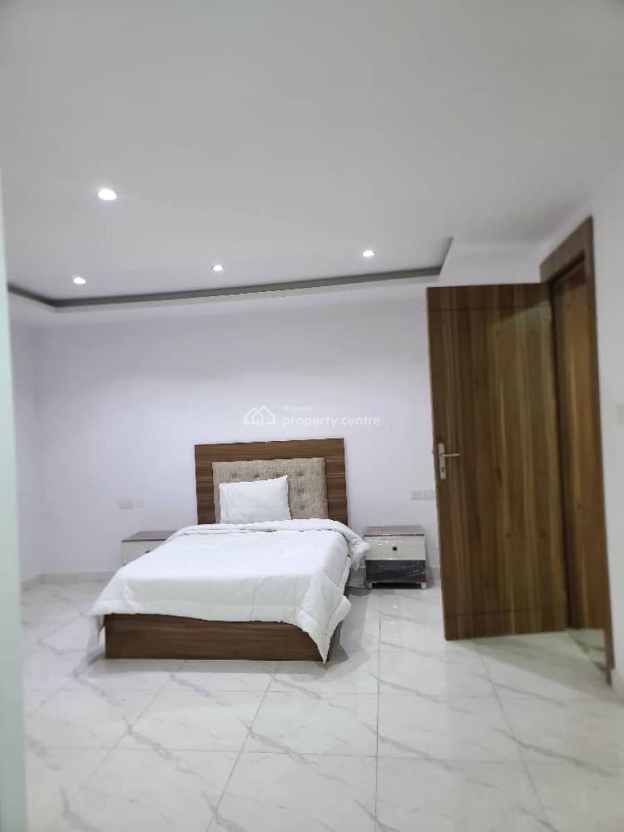 Luxurious 4 Bedrooms Apartment, Osapa, Lekki, Lagos, Flat / Apartment for Sale