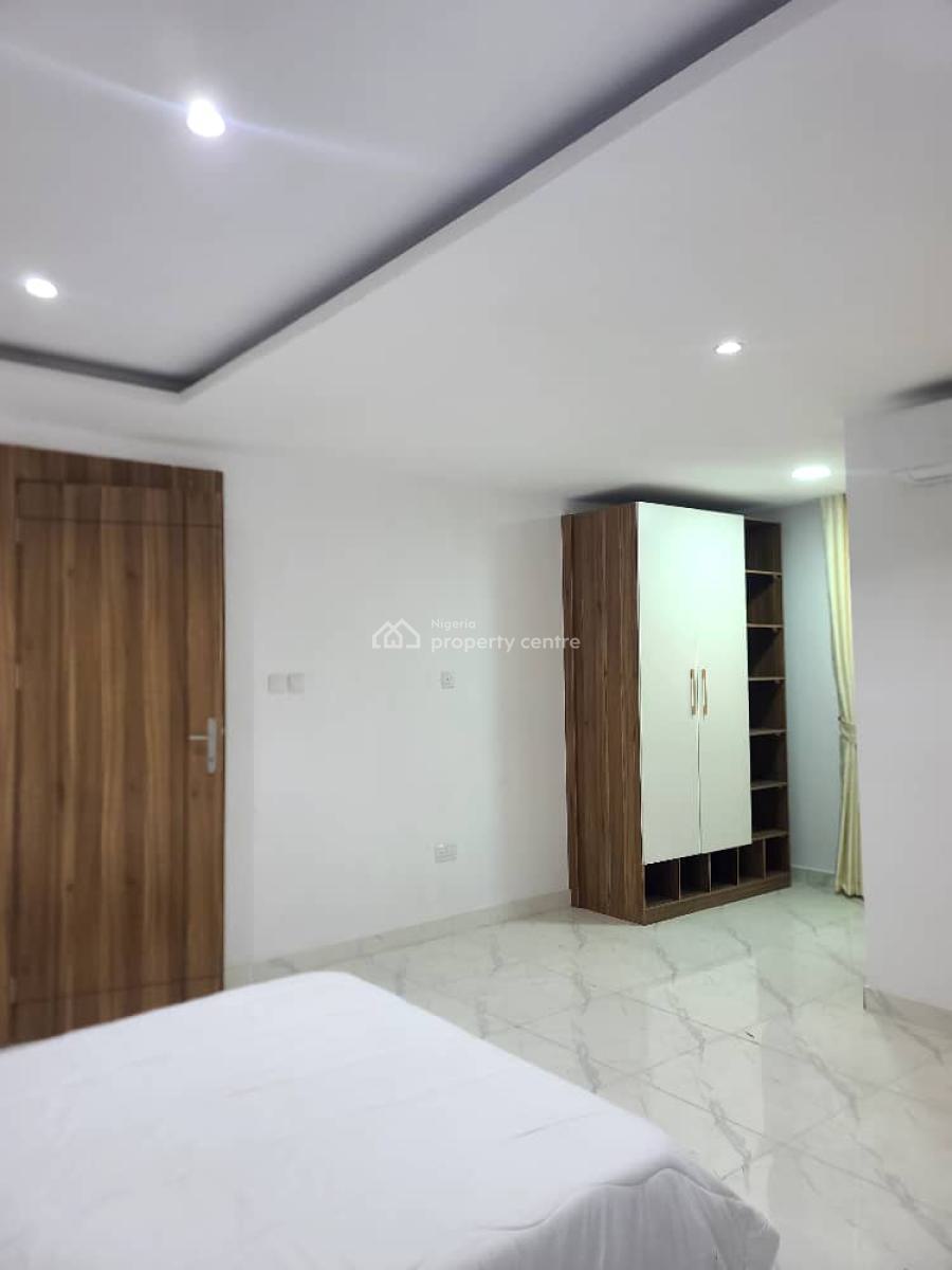 Luxurious 4 Bedrooms Apartment, Osapa, Lekki, Lagos, Flat / Apartment for Sale