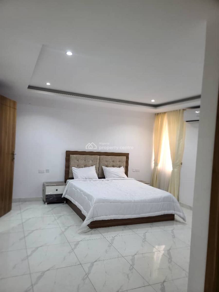 Luxurious 4 Bedrooms Apartment, Osapa, Lekki, Lagos, Flat / Apartment for Sale