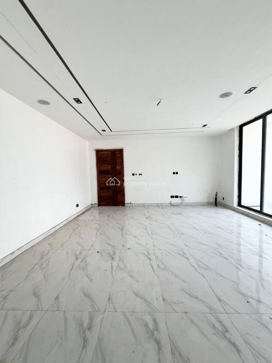 Luxurious  Apartments with Swimming Pool, Elevator & Gym, Lekki Phase 1, Lekki Phase 1, Lekki, Lagos, Flat / Apartment for Sale