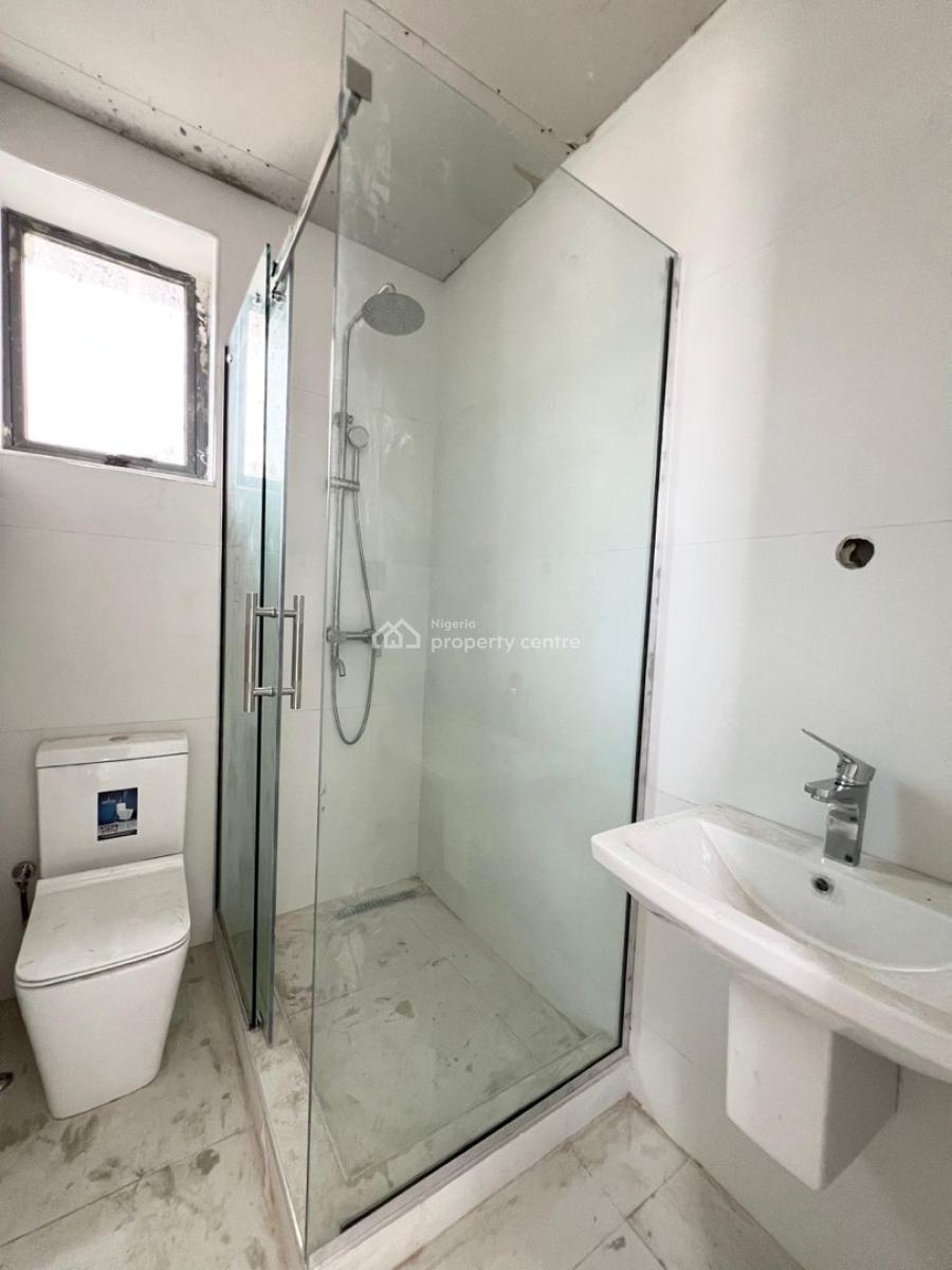 Luxurious  Apartments with Swimming Pool, Elevator & Gym, Lekki Phase 1, Lekki Phase 1, Lekki, Lagos, Flat / Apartment for Sale