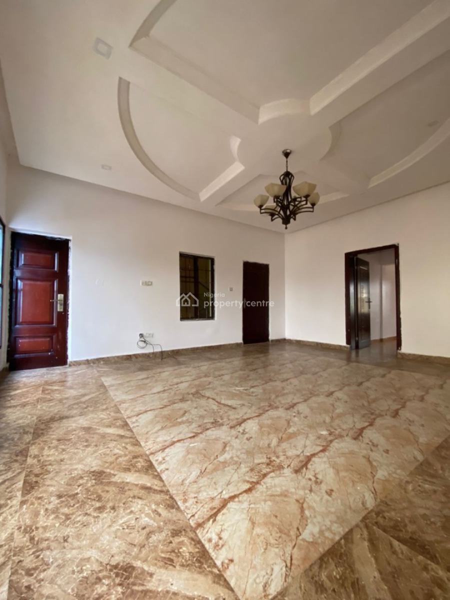 *spacious Mini-flat with  Private Self Big  Enclosed Kitchen, Off Chisco, Ikate Elegushi, Lekki, Lagos, Flat / Apartment for Rent