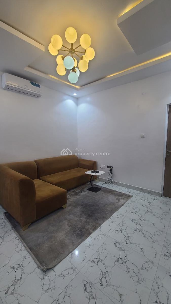 Furnished Mini Flat, Lekki Phase 1 Proper, Lekki Phase 1, Lekki, Lagos, Mini Flat (room and Parlour) for Rent