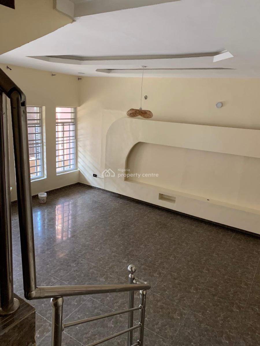 Luxury 4bedroom, Chevron, Lekki, Lagos, Terraced Duplex for Rent