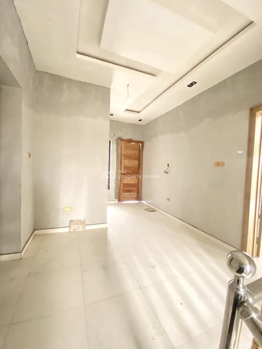 4 Bedroom Fully Detached  Duplex with  Bq, Ologolo, Lekki, Lagos, Detached Duplex for Sale
