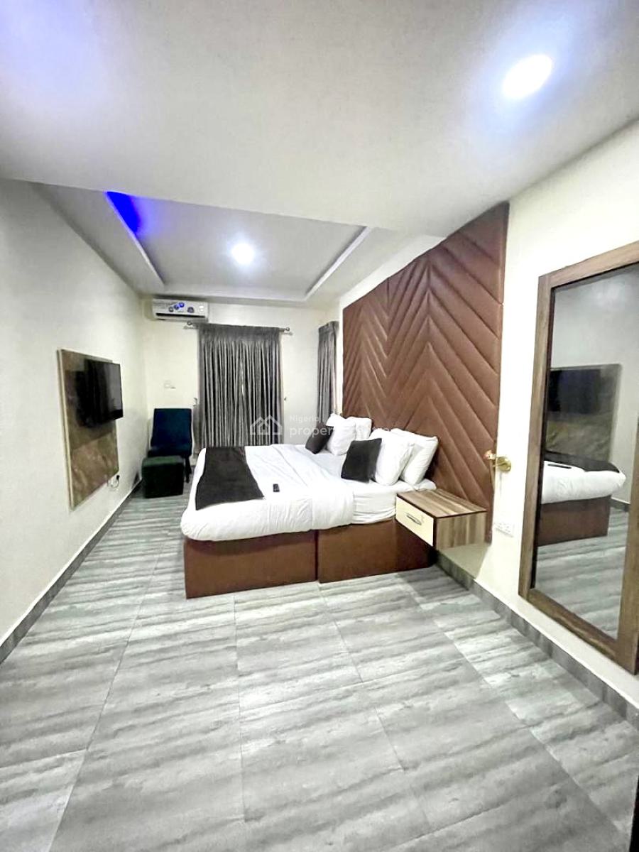 Serviced 2bedrooms Apartment Available, Lekki Phase 1, Lekki, Lagos, Flat / Apartment for Rent