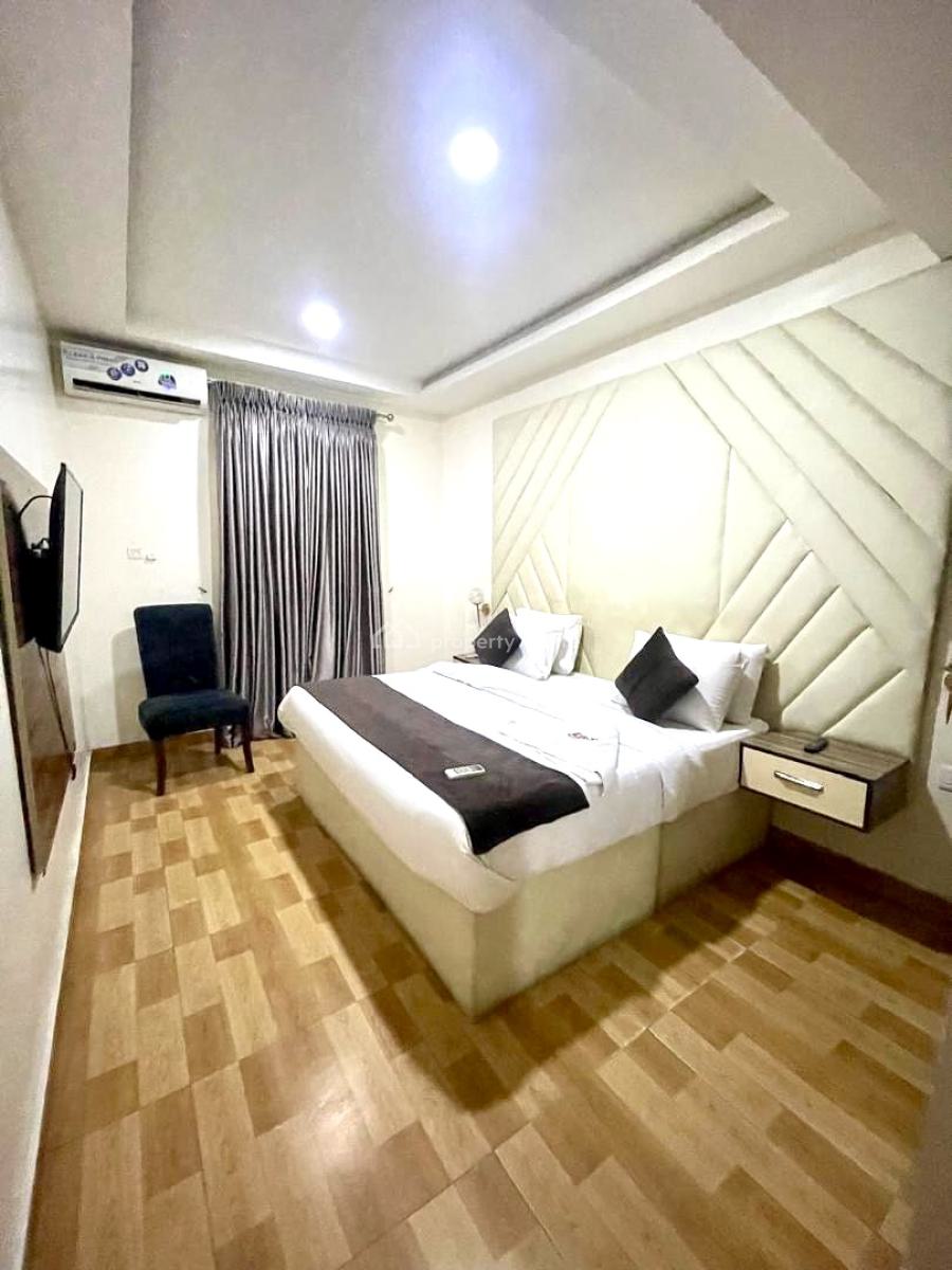 Serviced 2bedrooms Apartment Available, Lekki Phase 1, Lekki, Lagos, Flat / Apartment for Rent