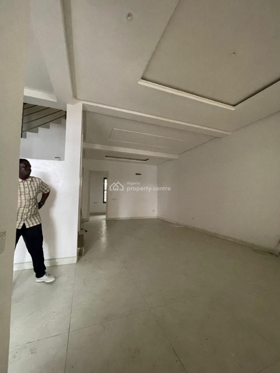 Spacious 4 Bedroom Terraced Duplex with Pool, Gym & Kids Play Area, Ologolo, Lekki, Lagos, Terraced Duplex for Sale
