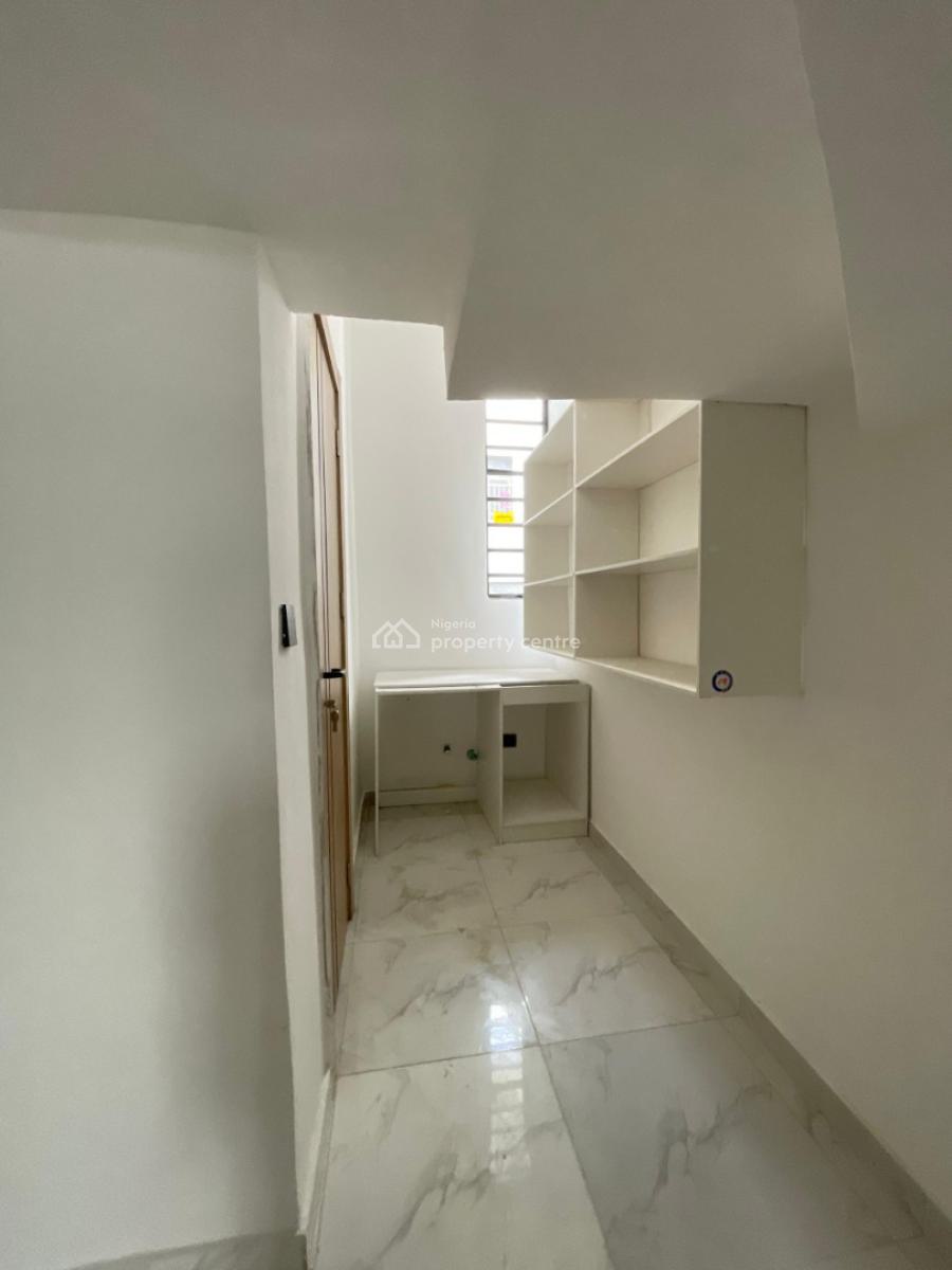 Spacious 4 Bedroom Terraced Duplex with Open Terrace & Inbuilt Parking, Ologolo, Lekki, Lagos, Terraced Duplex for Sale