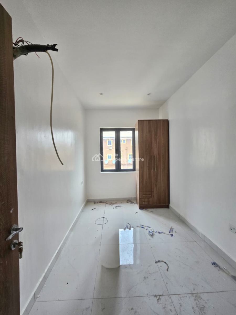 Newly Built Units of 3-bedroom Flats., Yaba, Lagos, Block of Flats for Sale
