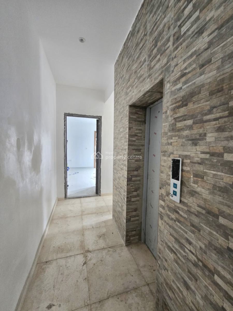 Newly Built Units of 3-bedroom Flats., Yaba, Lagos, Block of Flats for Sale