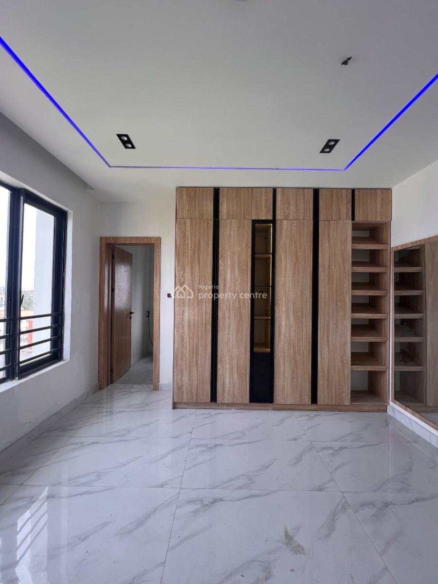 Spacious 2 Bedroom Apartment with Swimming Pool and Elevators, Ideal for Shortlet Investment & Self Residence in Ikate, Lekki, Lagos, Flat / Apartment for Sale