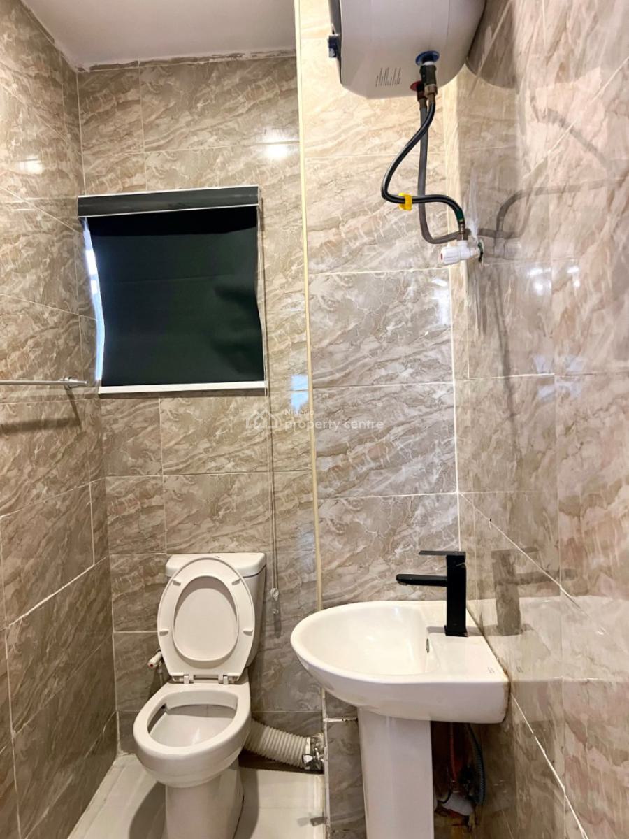 1 Bedroom Premium Apartment - Close to Airport, Onipanu, Ilupeju, Lagos, Flat / Apartment Short Let