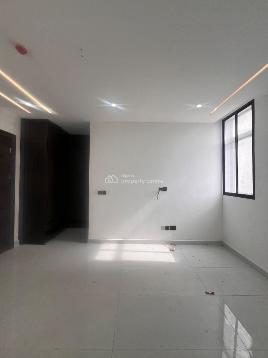 2 Bedroom Apartment with Pool & Elevators Suitable for Investment, Detty December Is Around The Corner, Key in Ikate, Lekki, Lagos, House for Sale