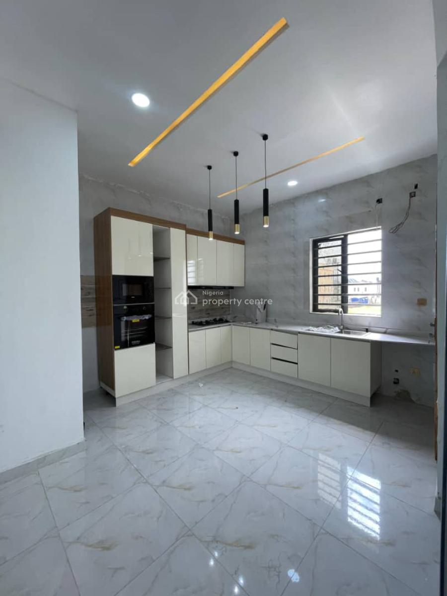 Luxury 2bed Apartment, Agungi, Lekki, Lagos, Block of Flats for Sale