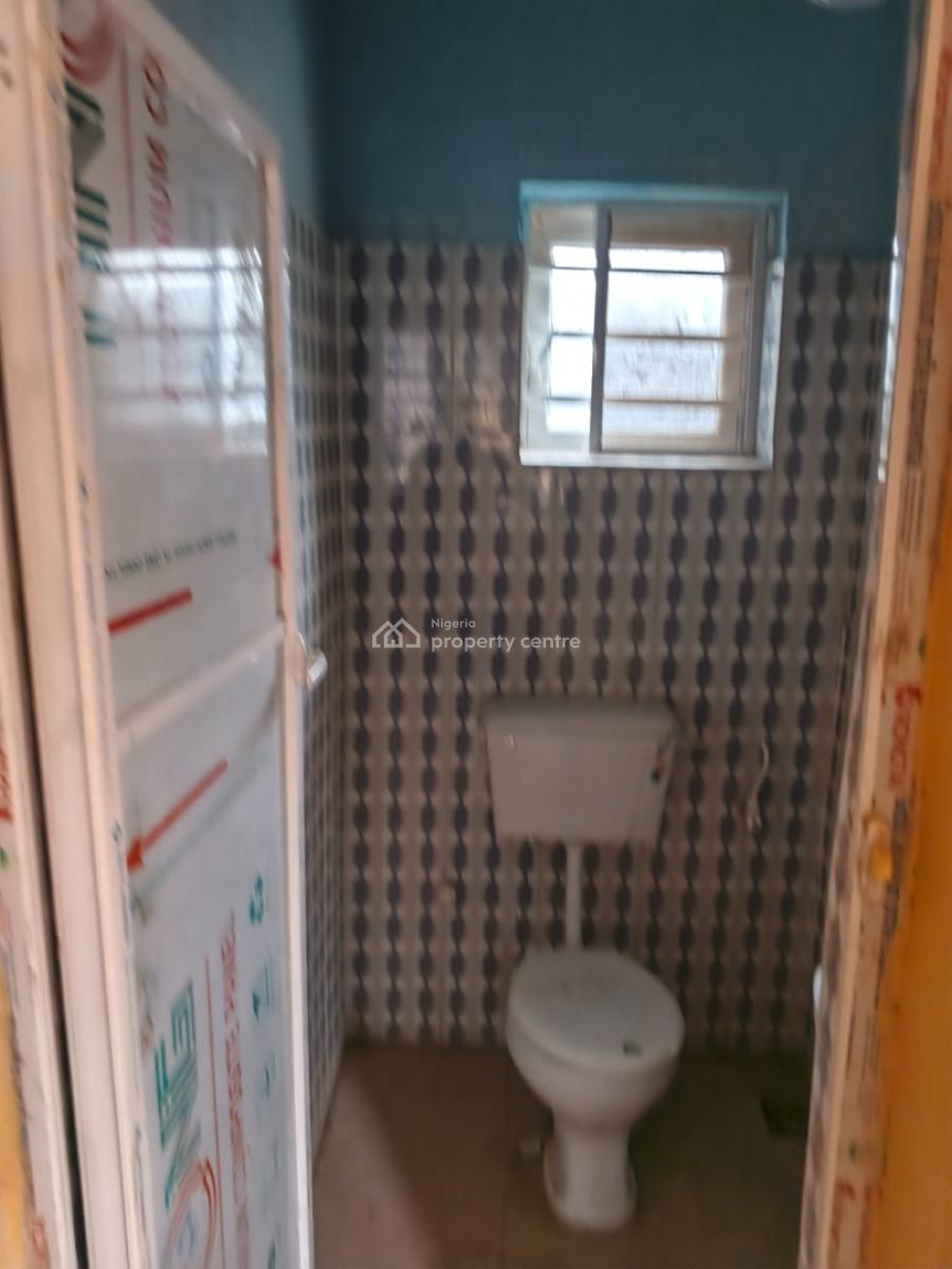 Clean Newly Built Mini Flat Prepaid Meter Big Compound Fenced Gate Wat, Aiyetoro Close to Ayobo Lagos, Ado-odo/ota, Ogun, Mini Flat (room and Parlour) for Rent