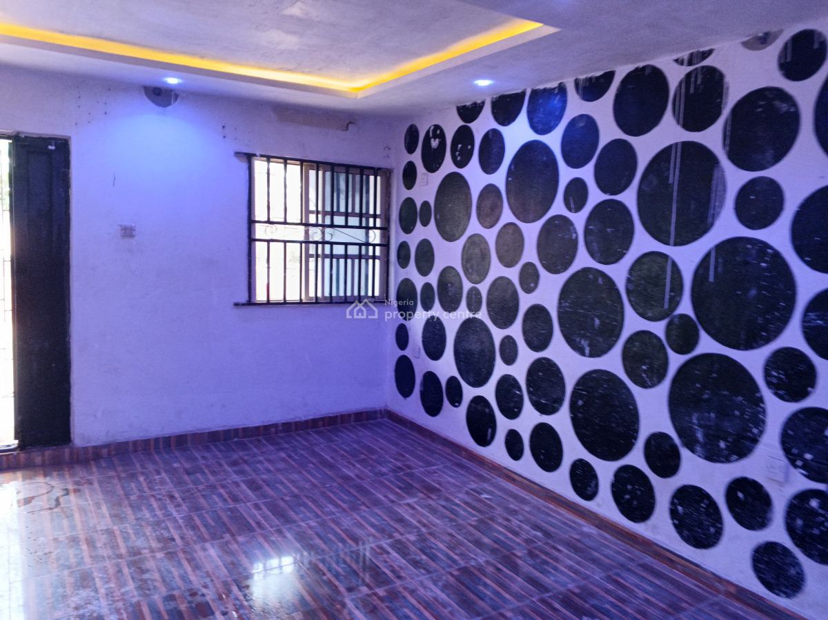 Decent 2 Bedroom Flat Sitting Room with Pop Ceiling 3 Toilet 2 Tenants, Itele Close to Ayobo Lagos, Ado-odo/ota, Ogun, Flat / Apartment for Rent