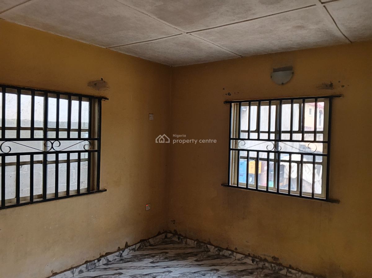 Decent 2 Bedroom Flat Sitting Room with Pop Ceiling 3 Toilet 2 Tenants, Itele Close to Ayobo Lagos, Ado-odo/ota, Ogun, Flat / Apartment for Rent