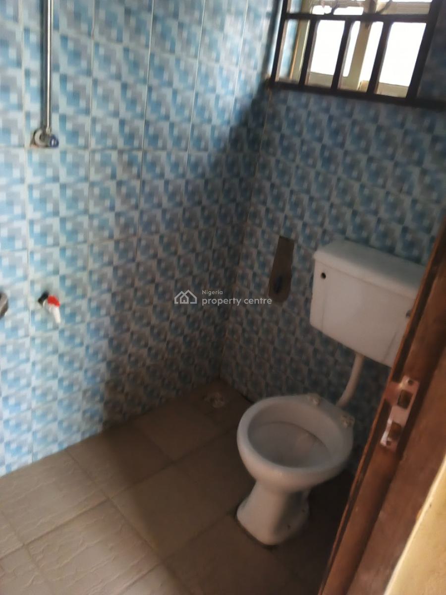 Decent 2 Bedroom Flat Sitting Room with Pop Ceiling 3 Toilet 2 Tenants, Itele Close to Ayobo Lagos, Ado-odo/ota, Ogun, Flat / Apartment for Rent