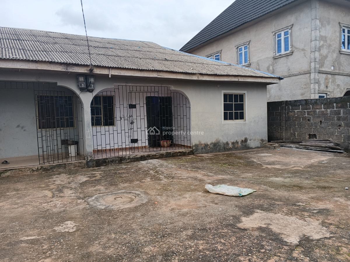 Decent 2 Bedroom Flat Sitting Room with Pop Ceiling 3 Toilet 2 Tenants, Itele Close to Ayobo Lagos, Ado-odo/ota, Ogun, Flat / Apartment for Rent
